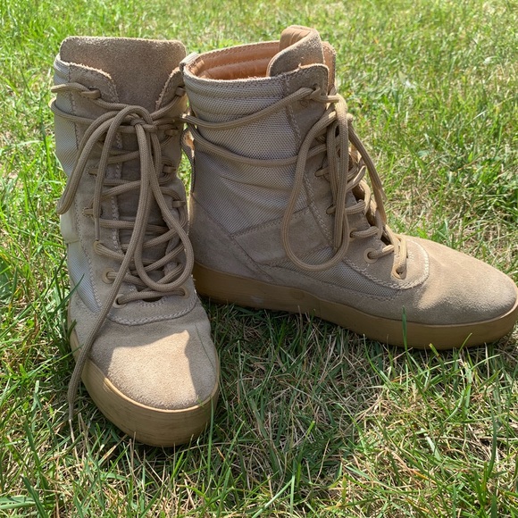 Season 3 - Picture 2 of 2